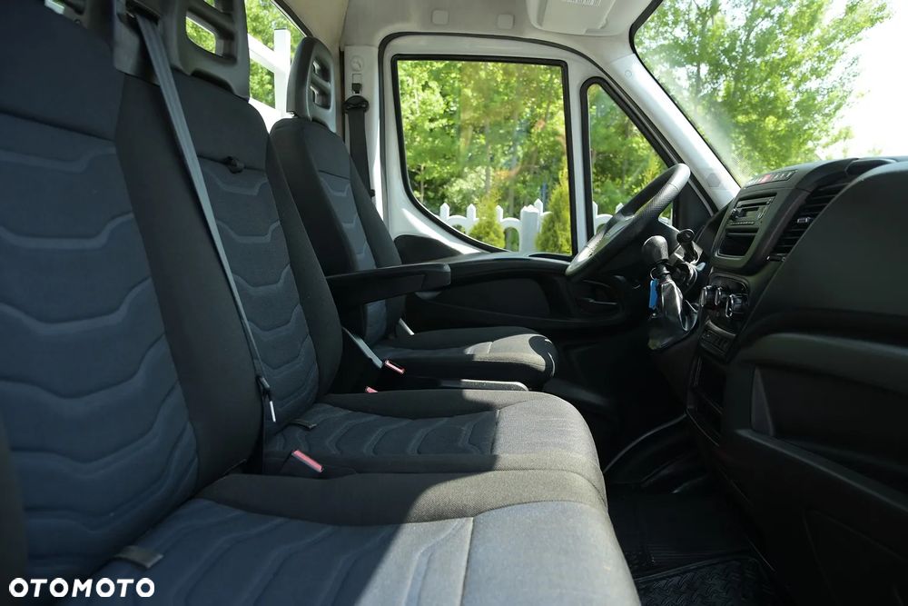 Iveco DAILY 35-180 * KLIMA * WYWROTKA 3- STRONNA * BLOKADA MOSTU * SUPER ZADBANE! - 17