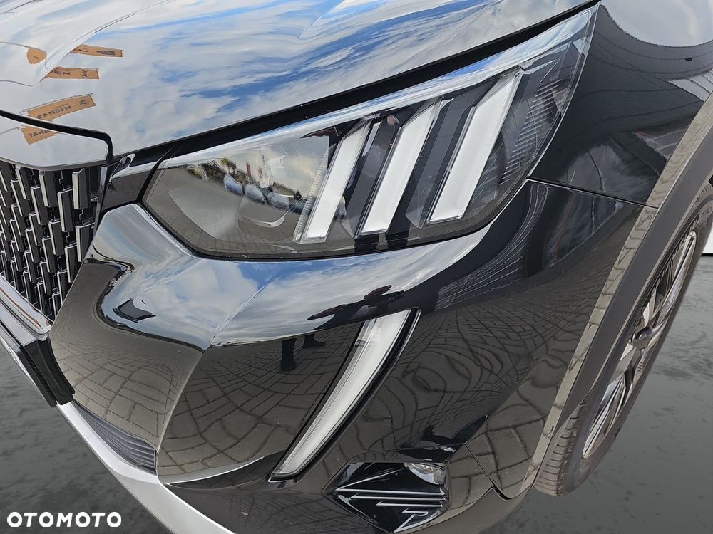 Peugeot 2008 - 9