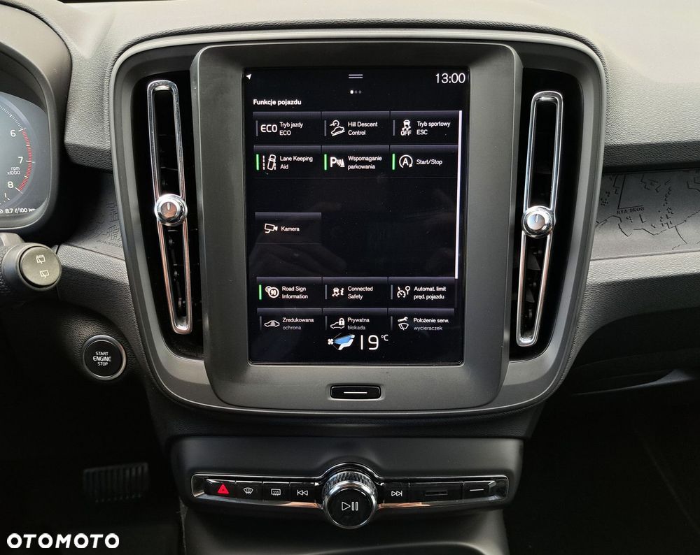 Volvo XC 40 - 19