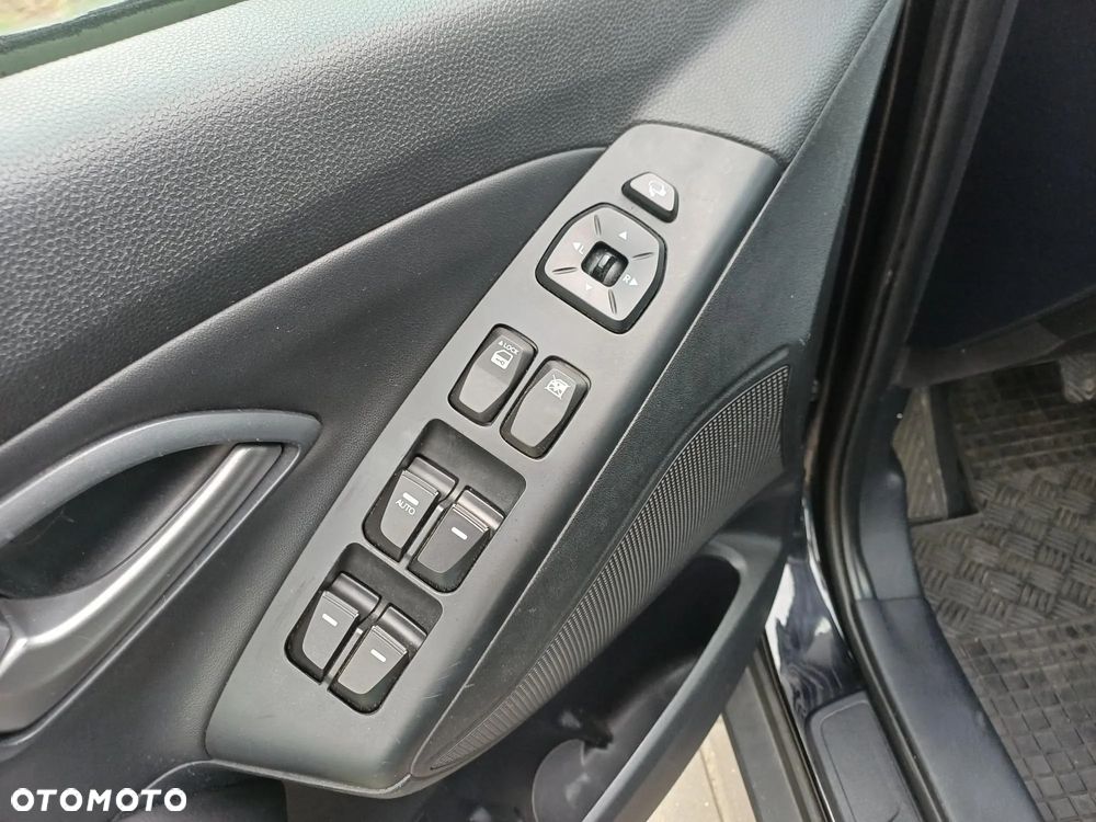 Hyundai ix35 1.6 GDI Comfort 2WD - 23