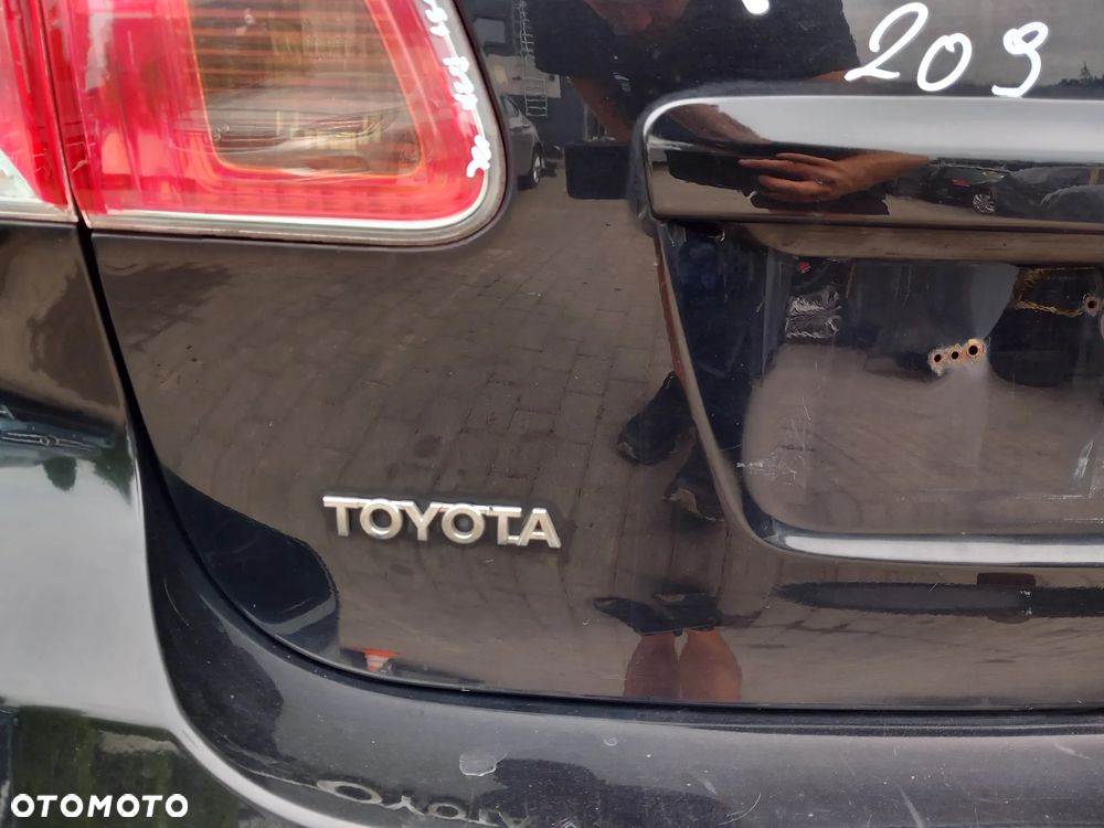 TOYOTA AVENSIS T27 KLAPA BAGAŻNIKA TYLNA TYŁ KOMBI KOLOR: 209 - 5