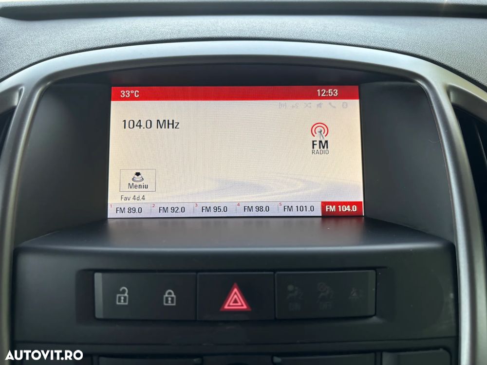 Opel Astra 1.6 TWINPORT ECOTEC Active - 24