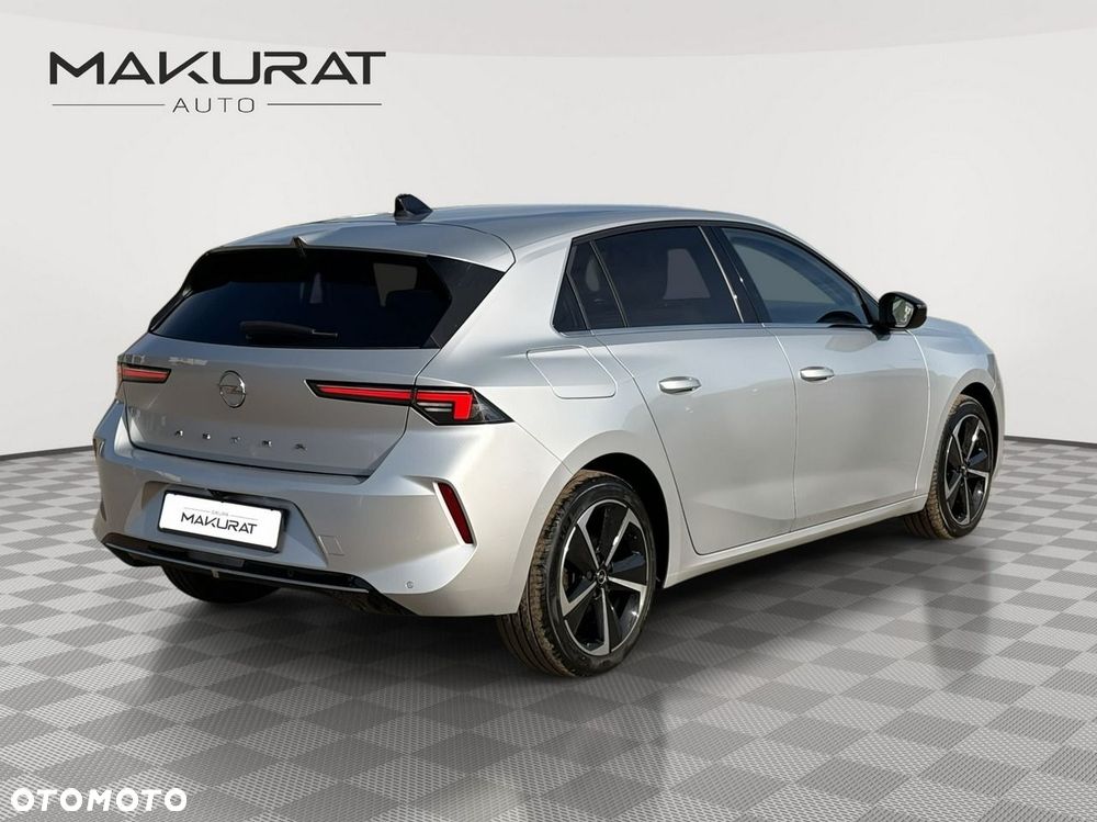 Opel Astra - 4