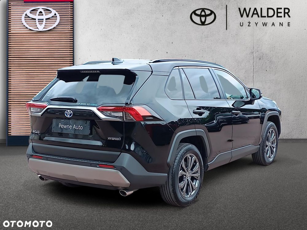 Toyota RAV4 - 9