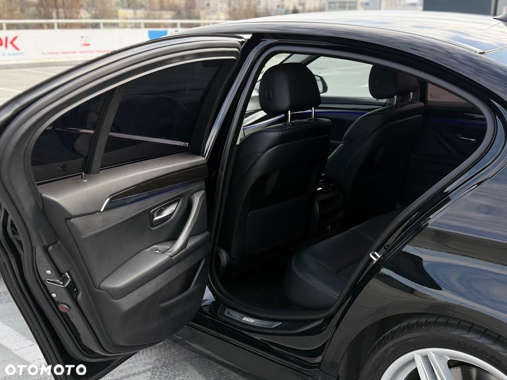 BMW Seria 5 520d Luxury Line - 25