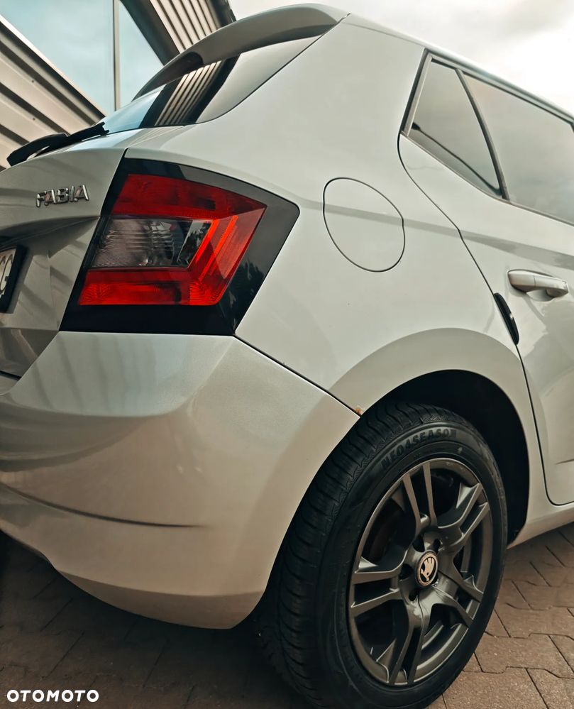 Skoda Fabia 1.0 Edition - 7