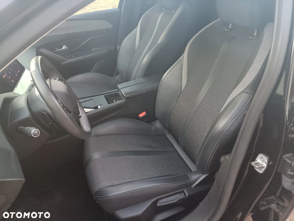Peugeot 308 1.5 BlueHDi Allure Pack S&S EAT8 - 29