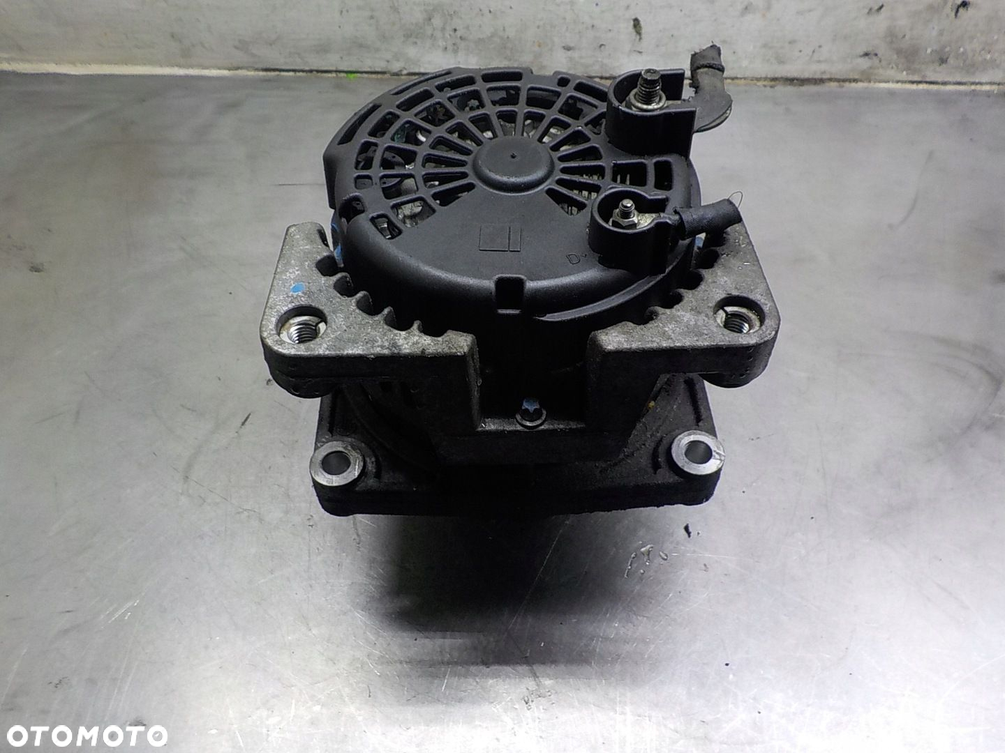 FIAT CROMA I 1.8 16V B ALTERNATOR 51754153 - 3