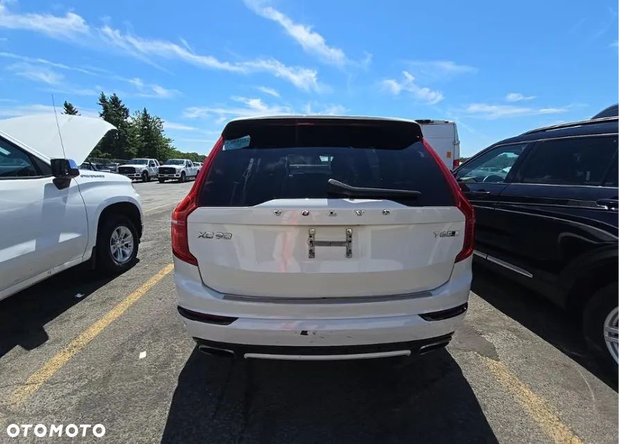Volvo XC 90 T6 AWD R-Design - 6