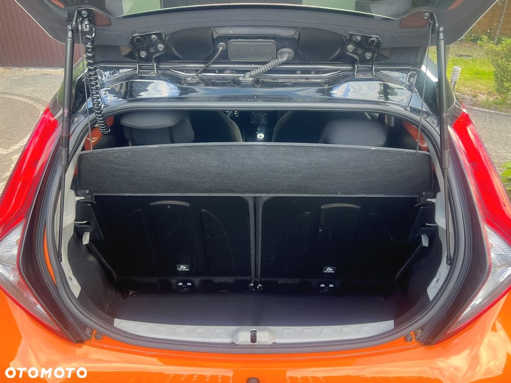 Toyota Aygo 1.0 VVT-i Black Edition - 19