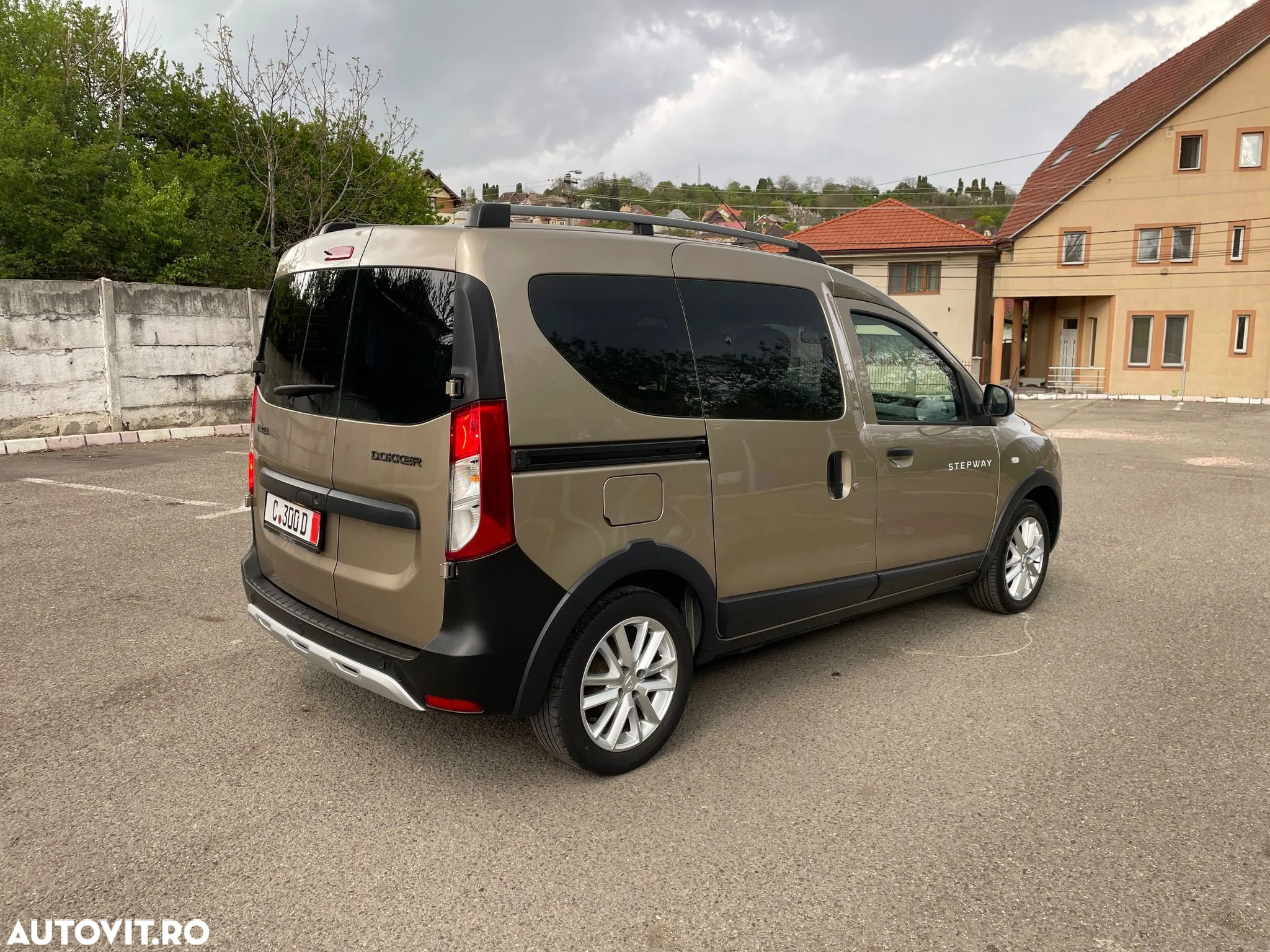 Dacia Dokker 1.5 Blue dCi Stepway - 8