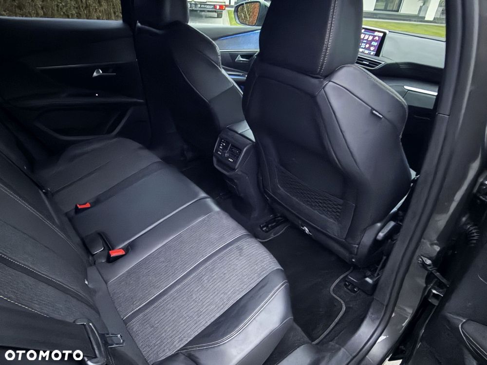Peugeot 3008 - 21