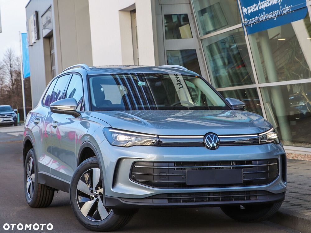 Volkswagen Tiguan - 8