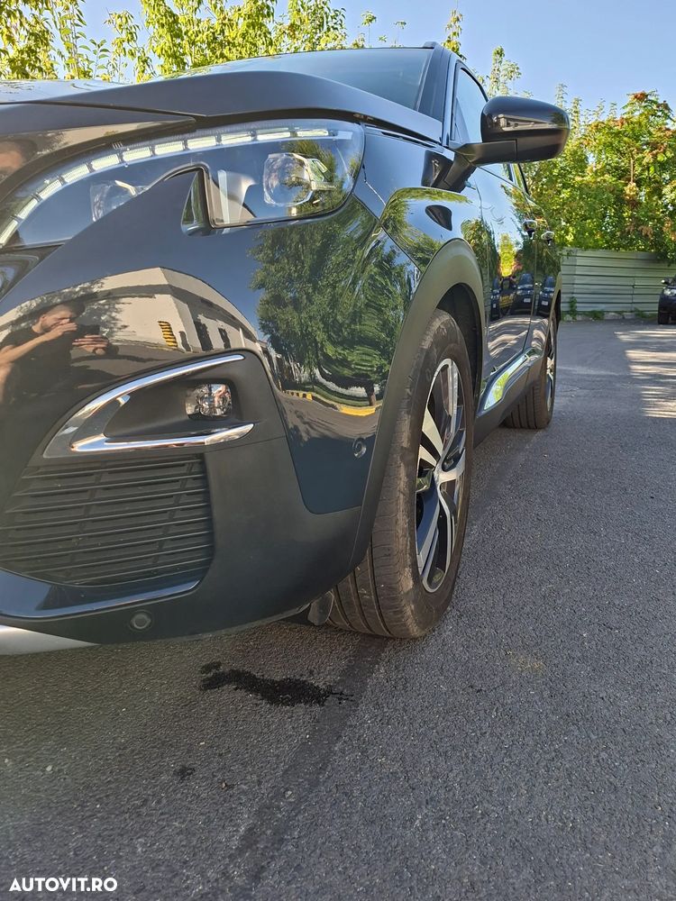 Peugeot 3008 PHEV EAT8 Allure - 28