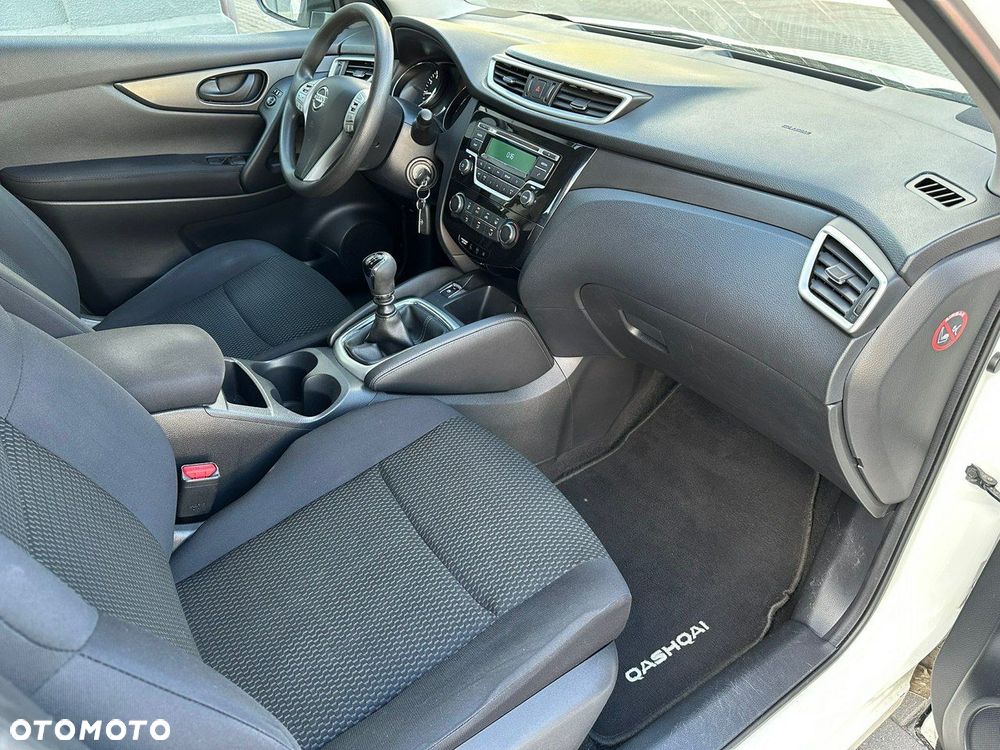 Nissan Qashqai - 10