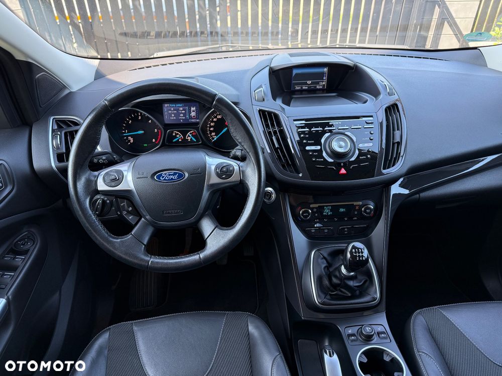 Ford Kuga 2.0 TDCi 4x4 Titanium - 15
