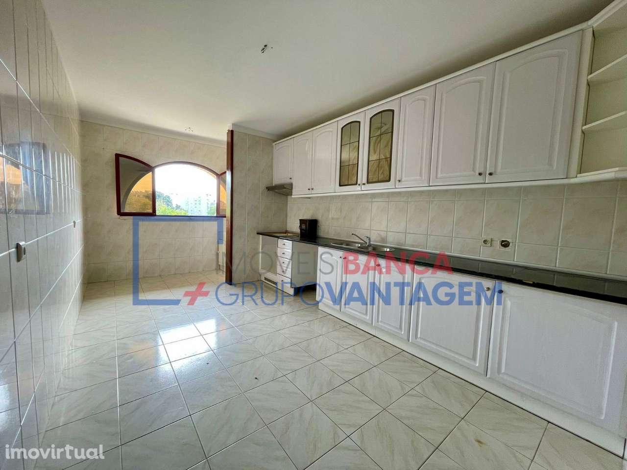 Apartamento T1 Rua Infante D. Henrique - Grande imagem: 3/24