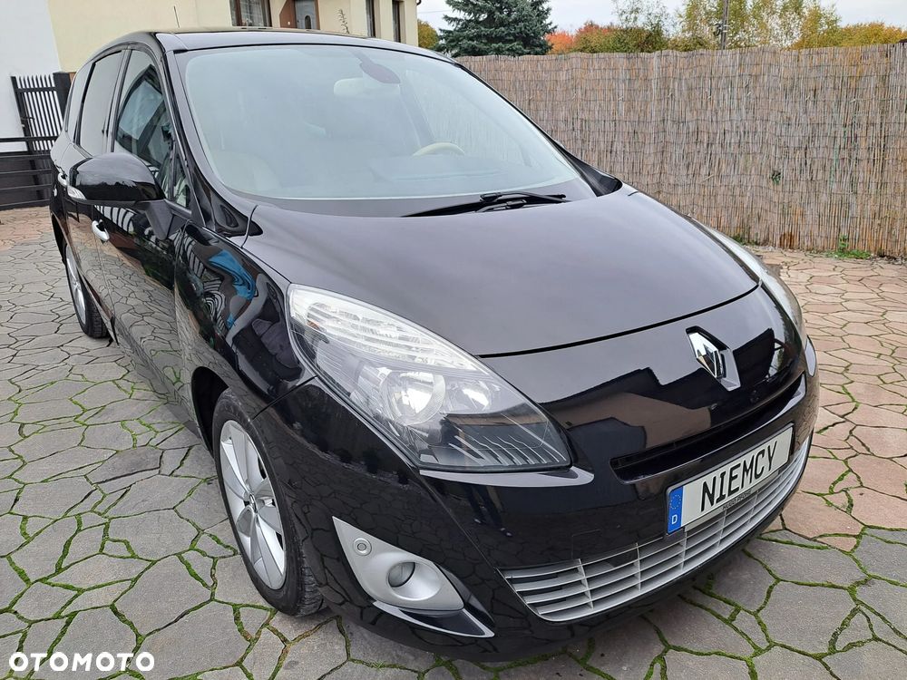 Renault Grand Scenic 2011 photo 2