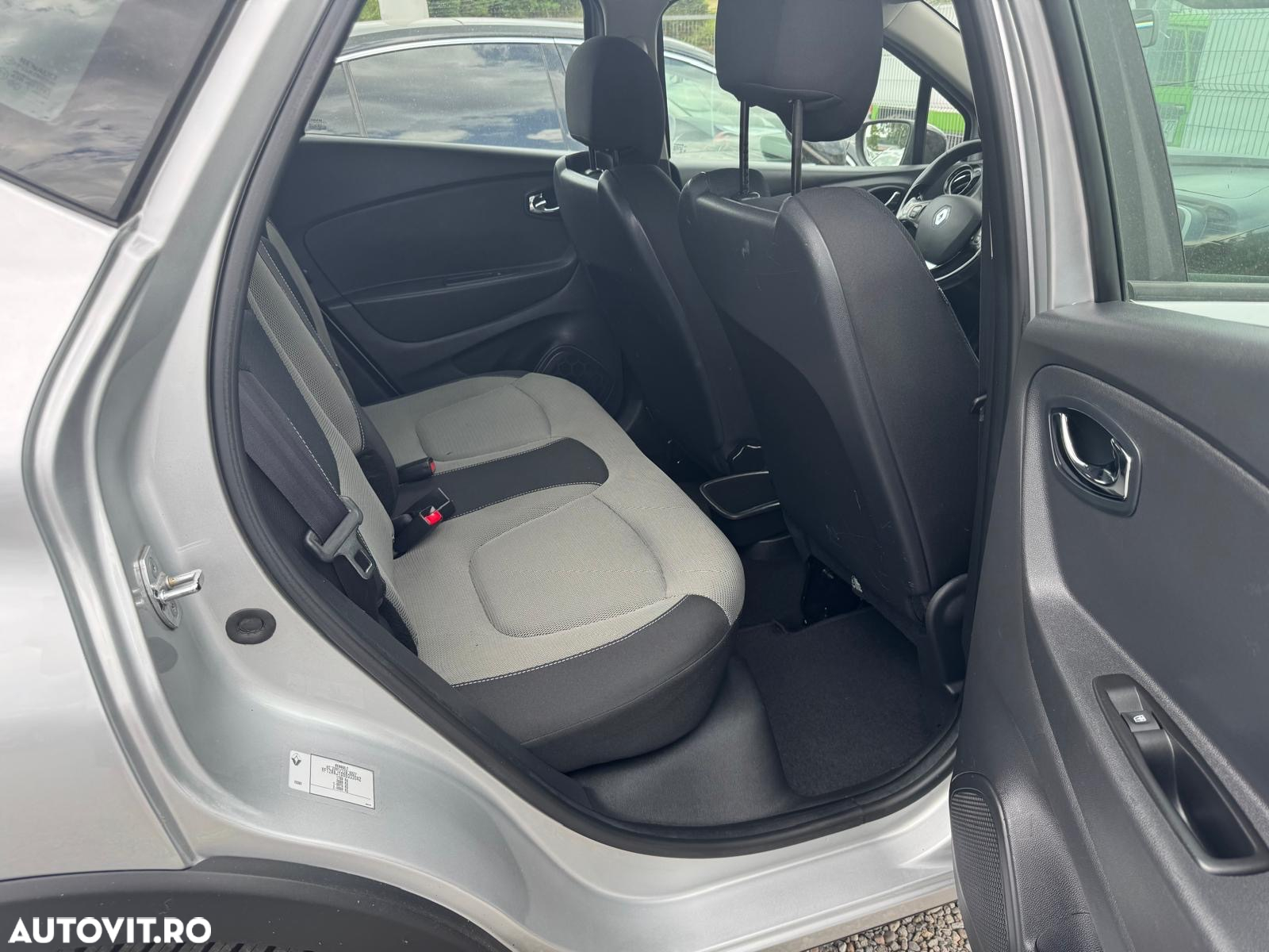 Renault Captur (ENERGY) dCi 90 EDC BOSE EDITION - 8