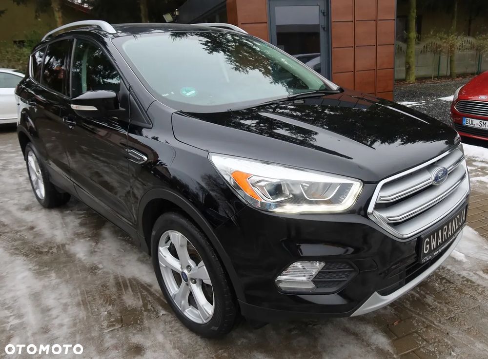 Ford Kuga 2.0 TDCi 2x4 Titanium - 20