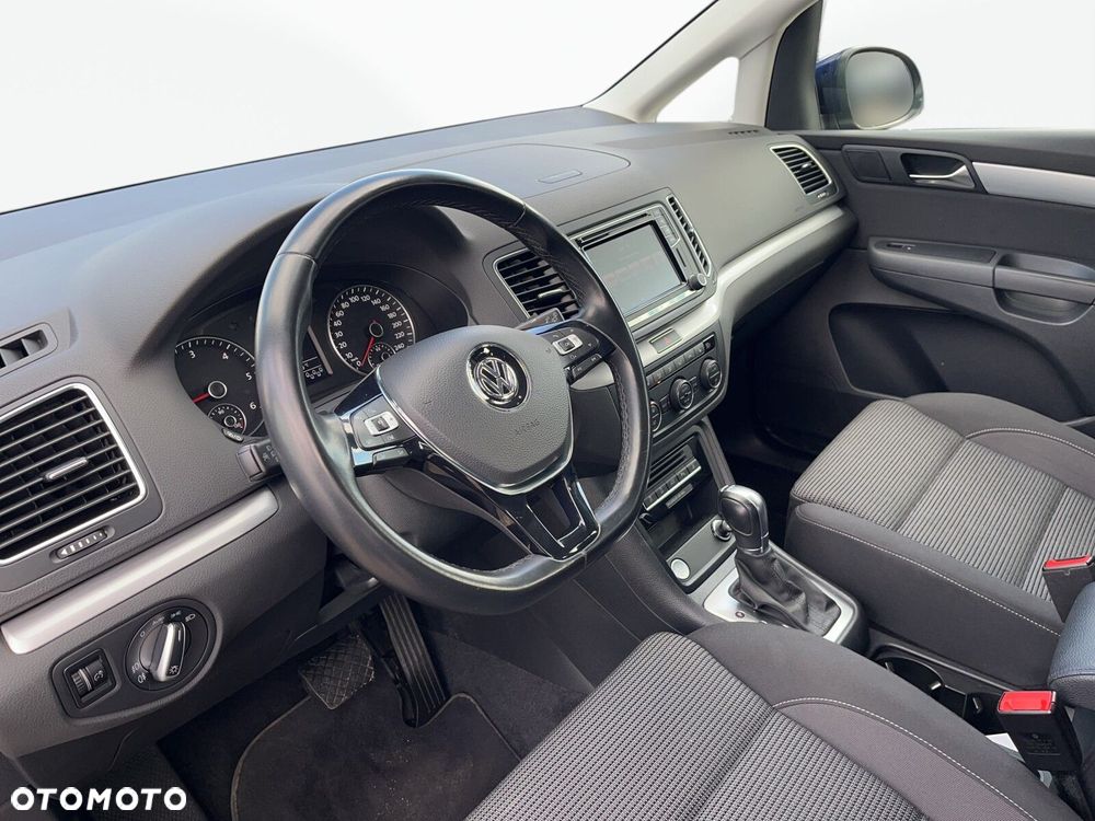 Volkswagen Sharan 2.0 TDI BMT Comfortline DSG - 19