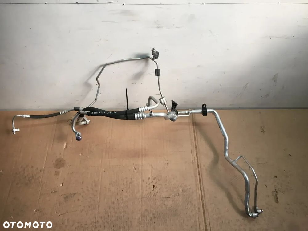 MERCEDES B KLASA W246 16R RURKI KLIMY A2468303615 A2468302615