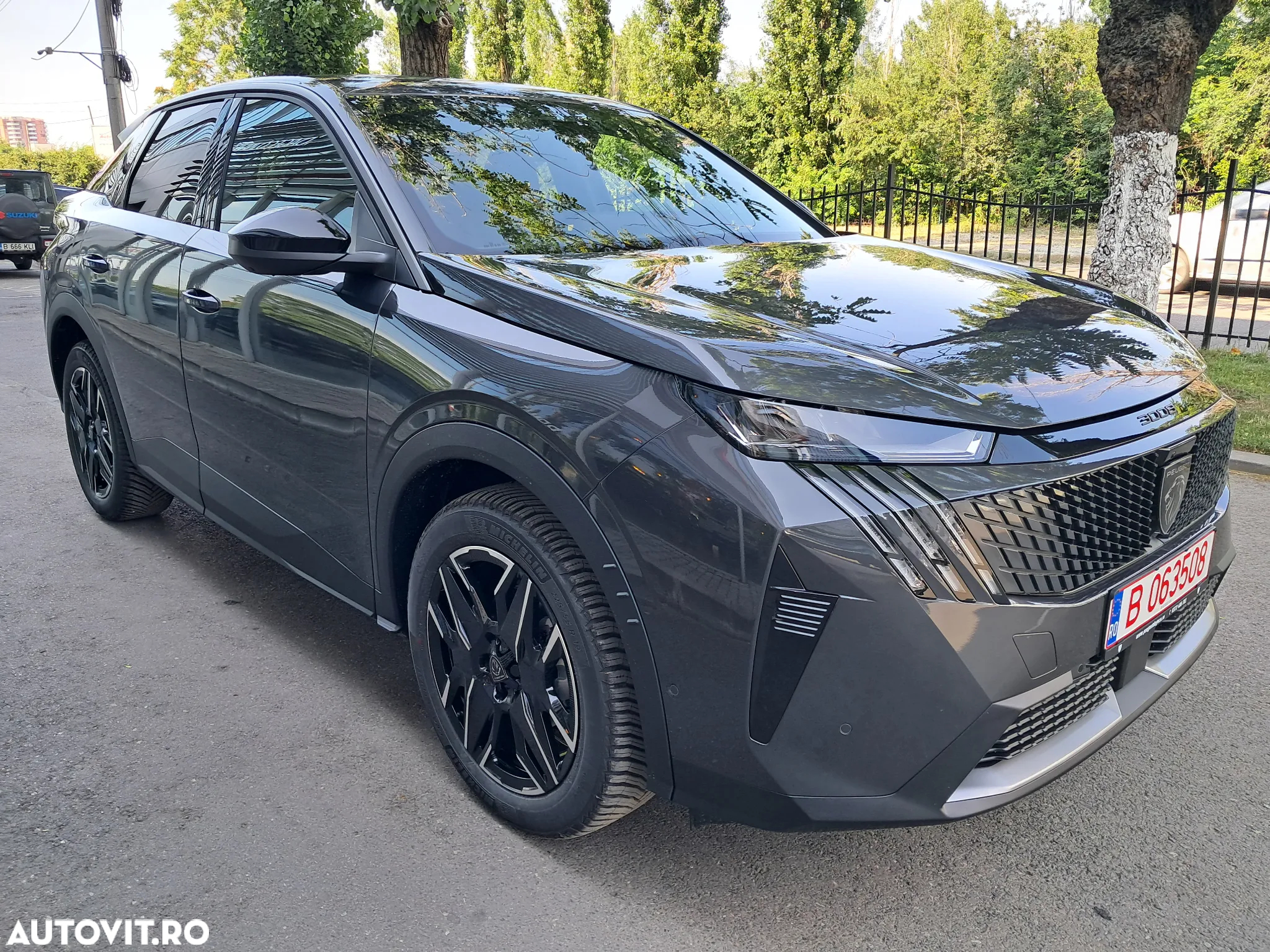 Peugeot 3008 Hybrid 145 e-DSC6 Allure - 2