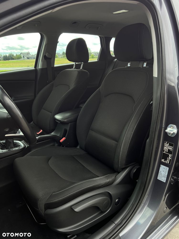 Hyundai i30 1.4 T-GDI Premium - 24