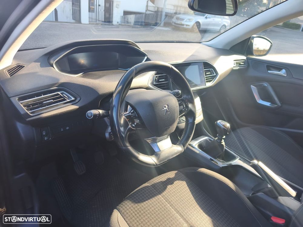 Peugeot 308 SW 1.5 BlueHDi Business Line - 6