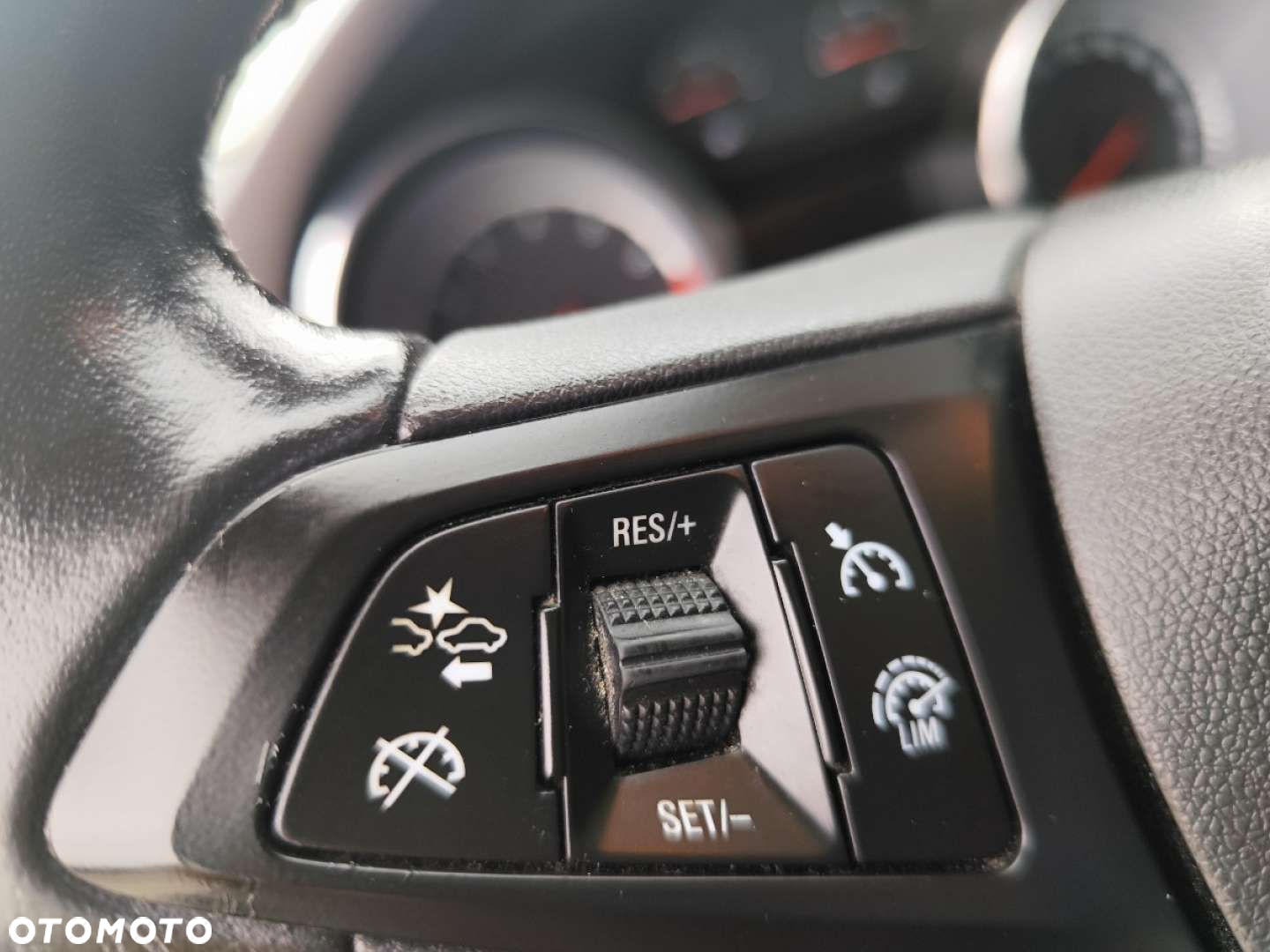 Opel Astra - 8