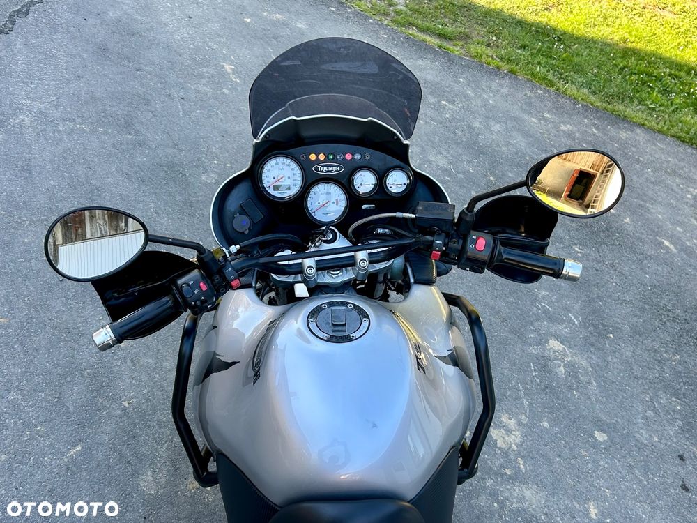 Triumph Tiger - 5