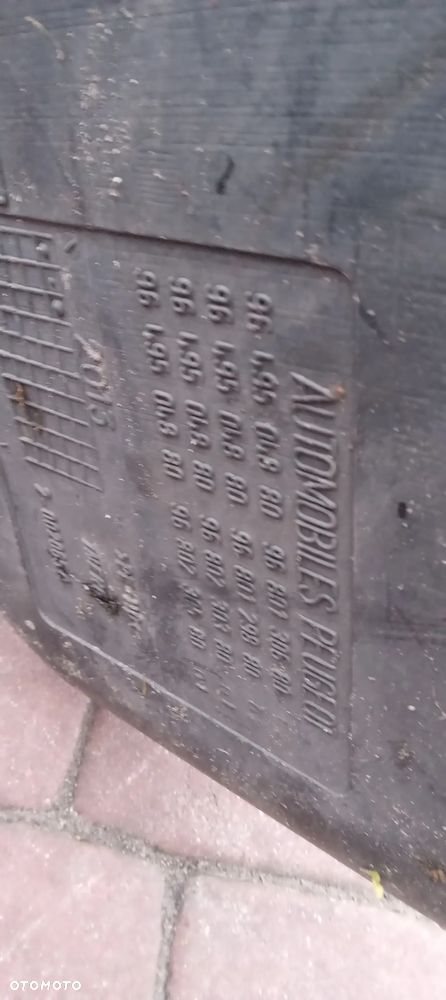 Peugeot 208 zbiornik paliwa 1.2 benz - 3