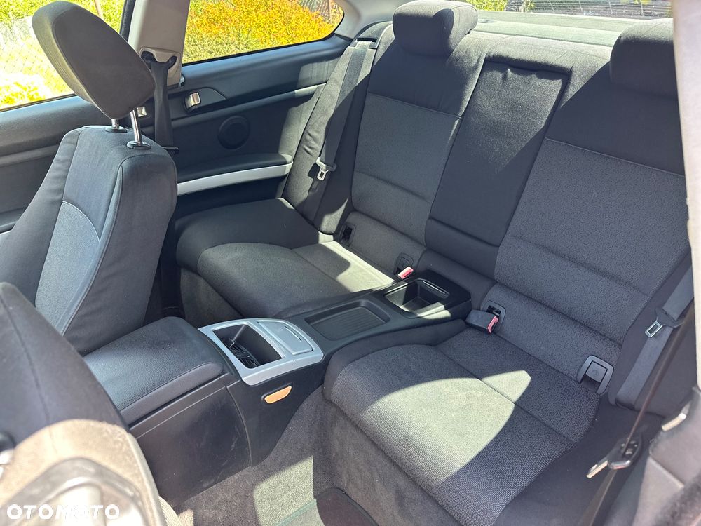 BMW Seria 3 320d - 8