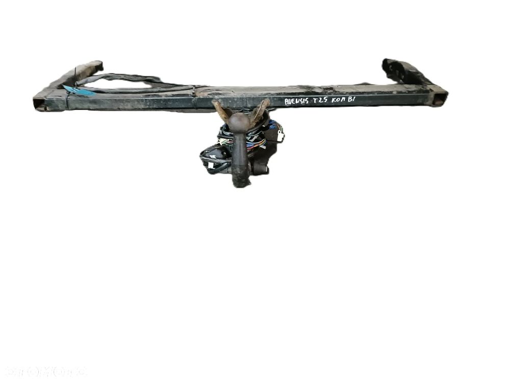 TOYOTA AVENSIS T25 03-09 KOMBI hak holowniczy * - 5