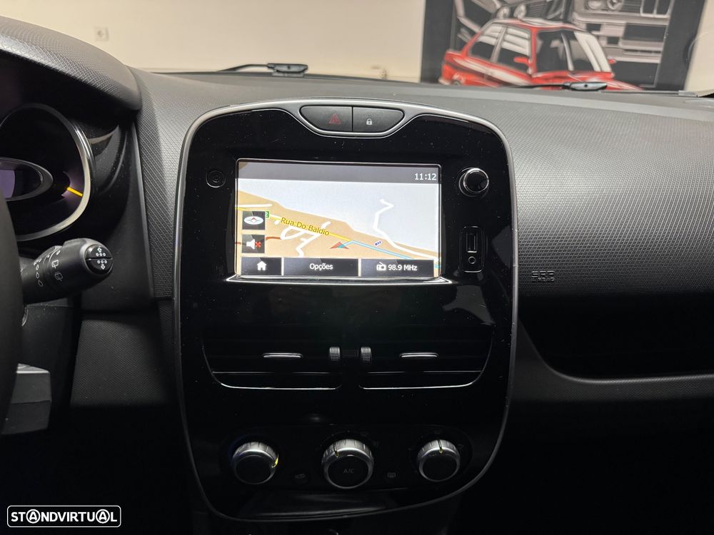 Renault Clio Sport Tourer 1.5 dCi Dynamique S - 8