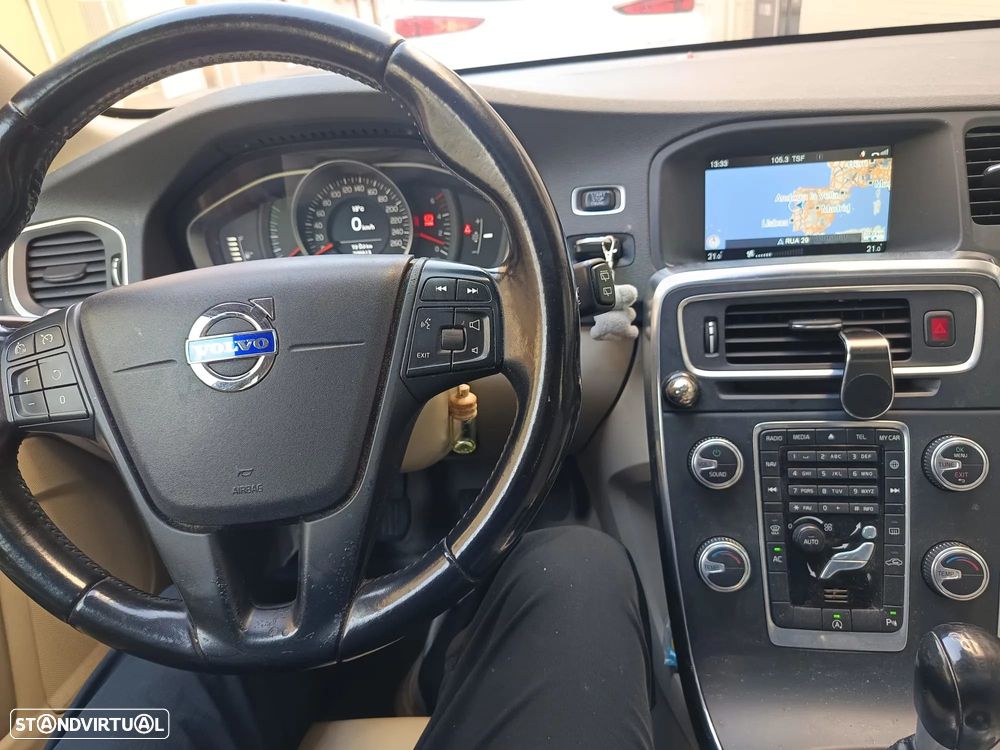 Volvo V60 1.6 D2 Drive Kinetic Start/Stop - 11