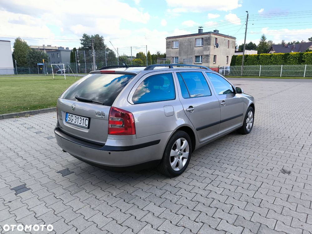 Skoda Octavia 2.0 TDI Elegance - 5