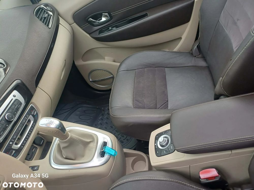 Renault Scenic - 4