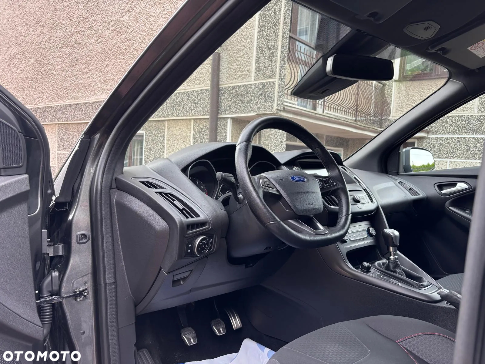 Ford Focus 1.0 EcoBoost ST-Line Black ASS - 6