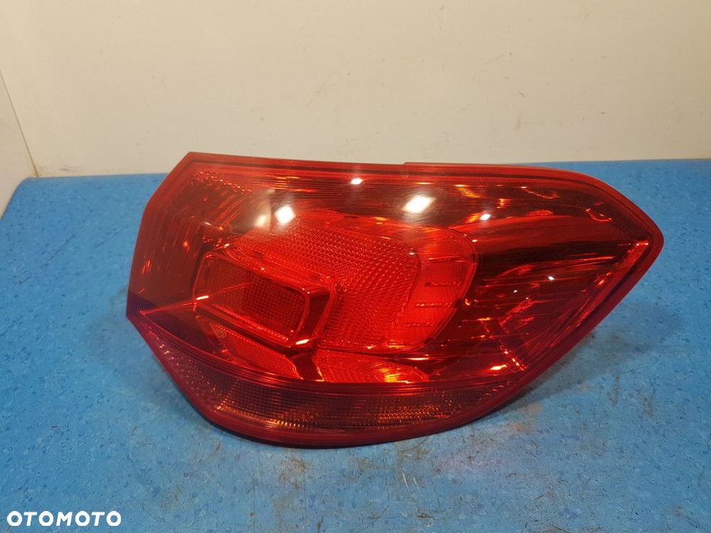 OPEL ASTRA J LIFT KOMBI LAMPA TYŁ PRAWA ZEWNĘTRZNA 13282243 - 1