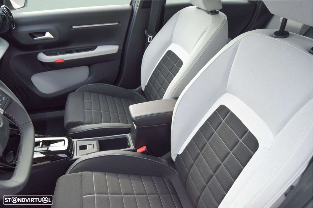 Citroën e-C3 44 kWh Autonomia Conforto Max - 24