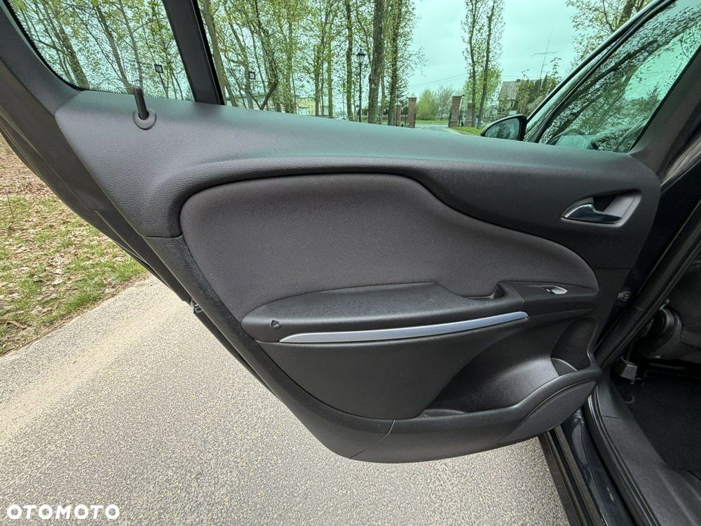 Opel Zafira - 22