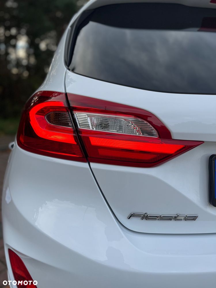 Ford Fiesta 1.0 EcoBoost S&S ST-LINE - 10
