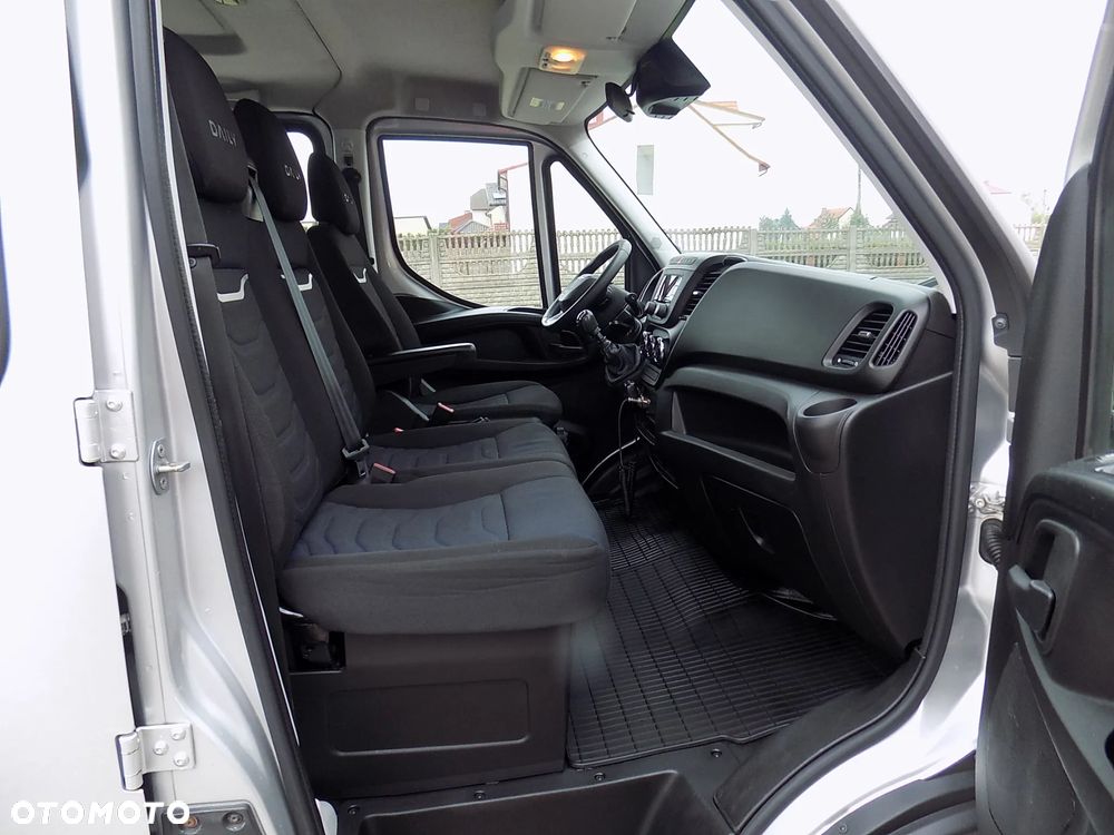 Iveco DAILY; 3.0-POWER, BRYGADOWE 7-MIO OSOBOWE, 8-PALET! - 25