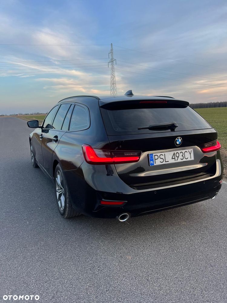 BMW Seria 3 320d Sport Line Shadow - 3