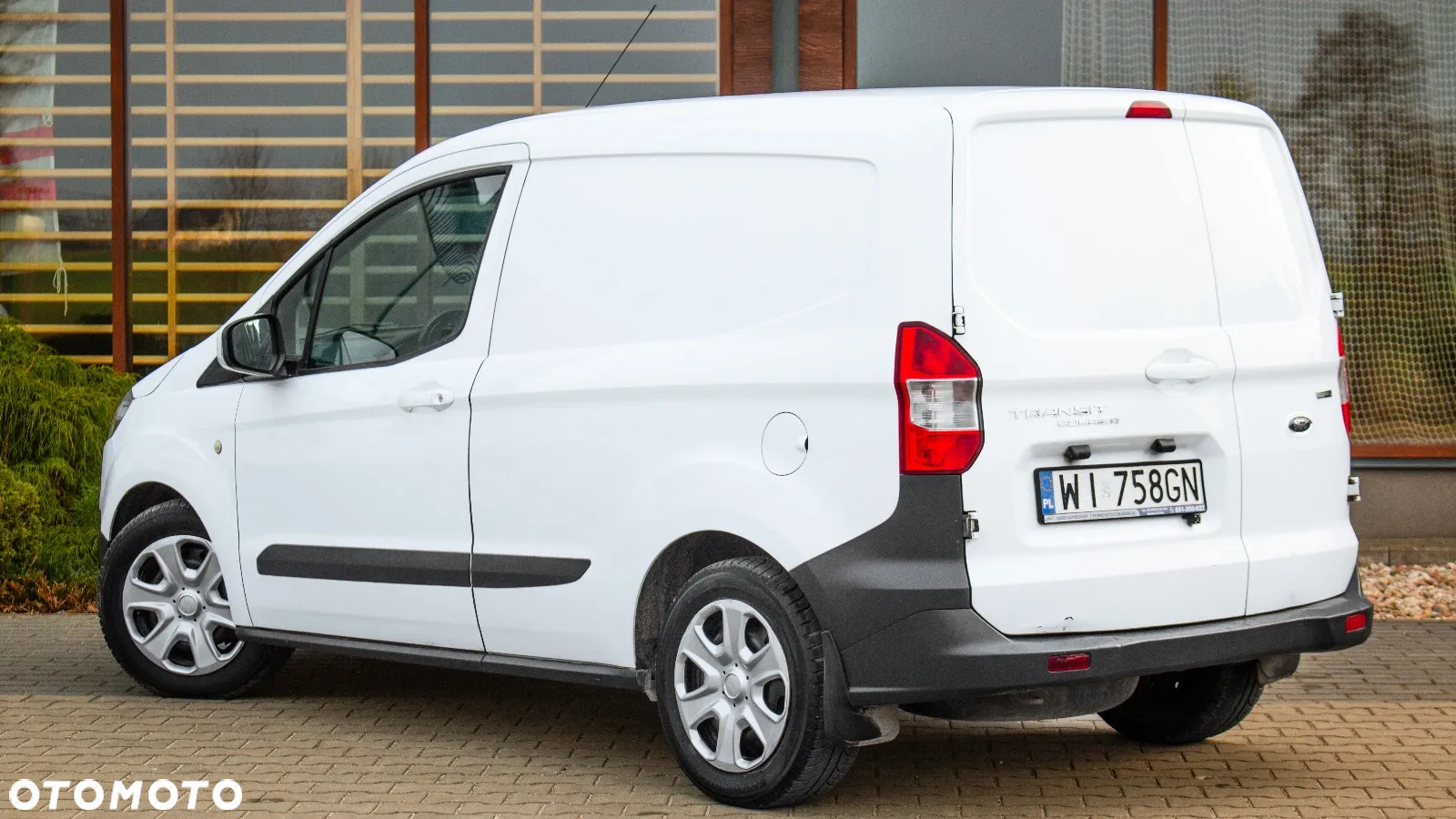 Ford Transit Courier 1.0 EcoBoost Trend - 11