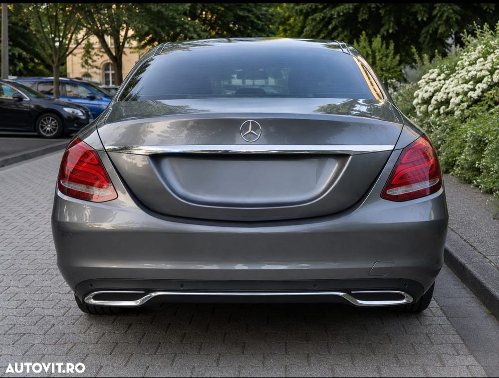 Mercedes-Benz C 200 4MATIC Aut. - 3