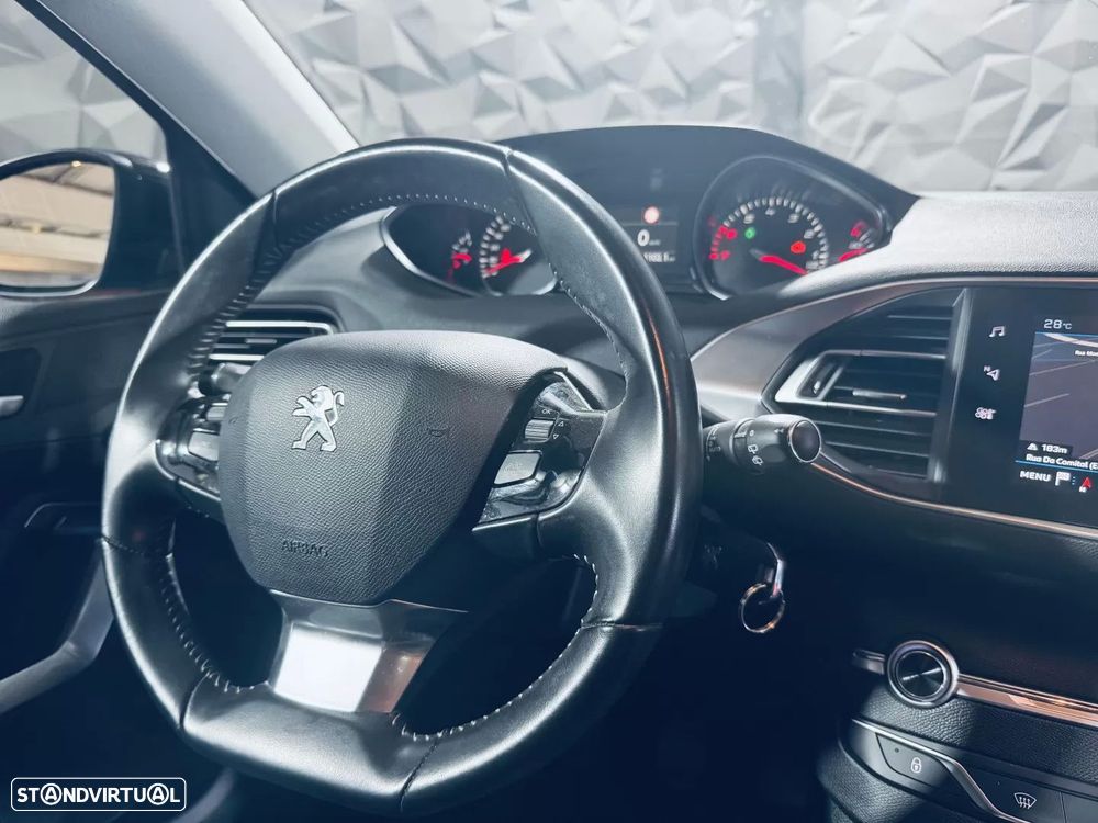Peugeot 308 PureTech 110 Stop & Start Allure - 14