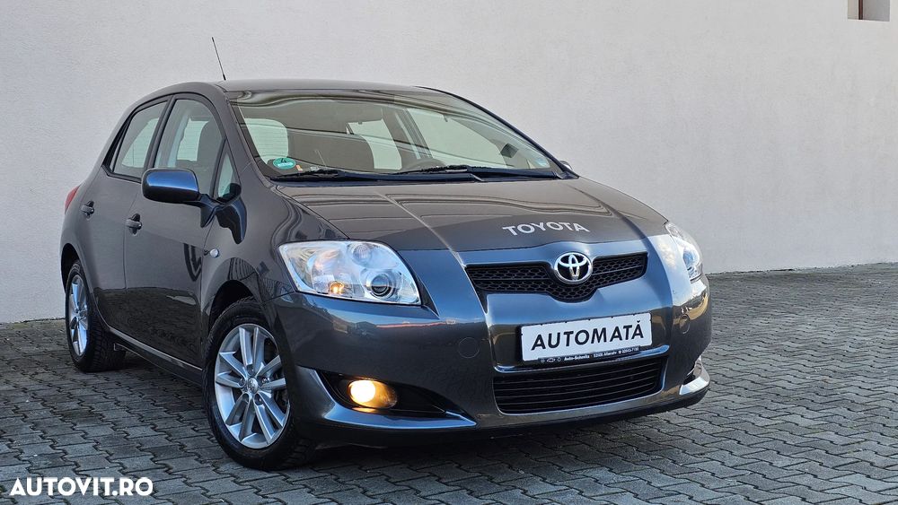 Toyota Auris 1.6 MultiMode Executive - 4