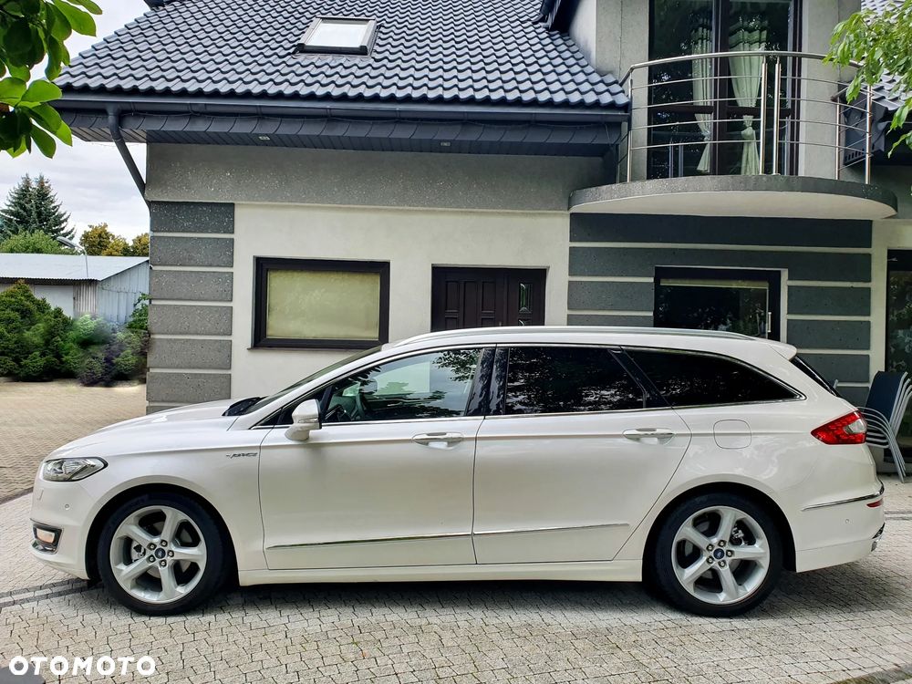 Ford Mondeo Vignale 2.0 TDCi 4WD PowerShift - 2